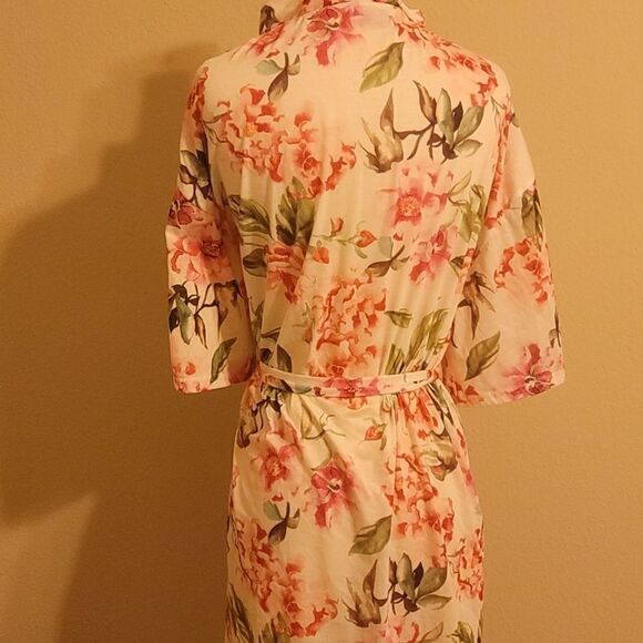 Show me your mumu robe/coverup - Picture 3 of 7